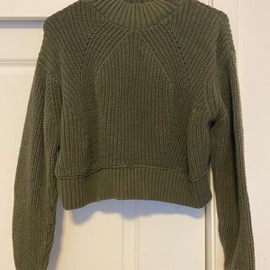 WOMENS CROPPED SWEATER